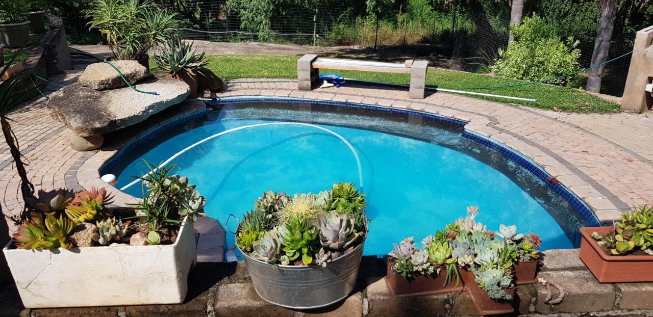 A Farm Stay - Casablanca'S Private Cottage,No Loadshedding! Hazyview Exterior photo